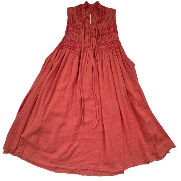 Free People Dresses & Skirts - Free People Boho Lightweight Sleeveless Smocked Mini Dress Women's Size Large